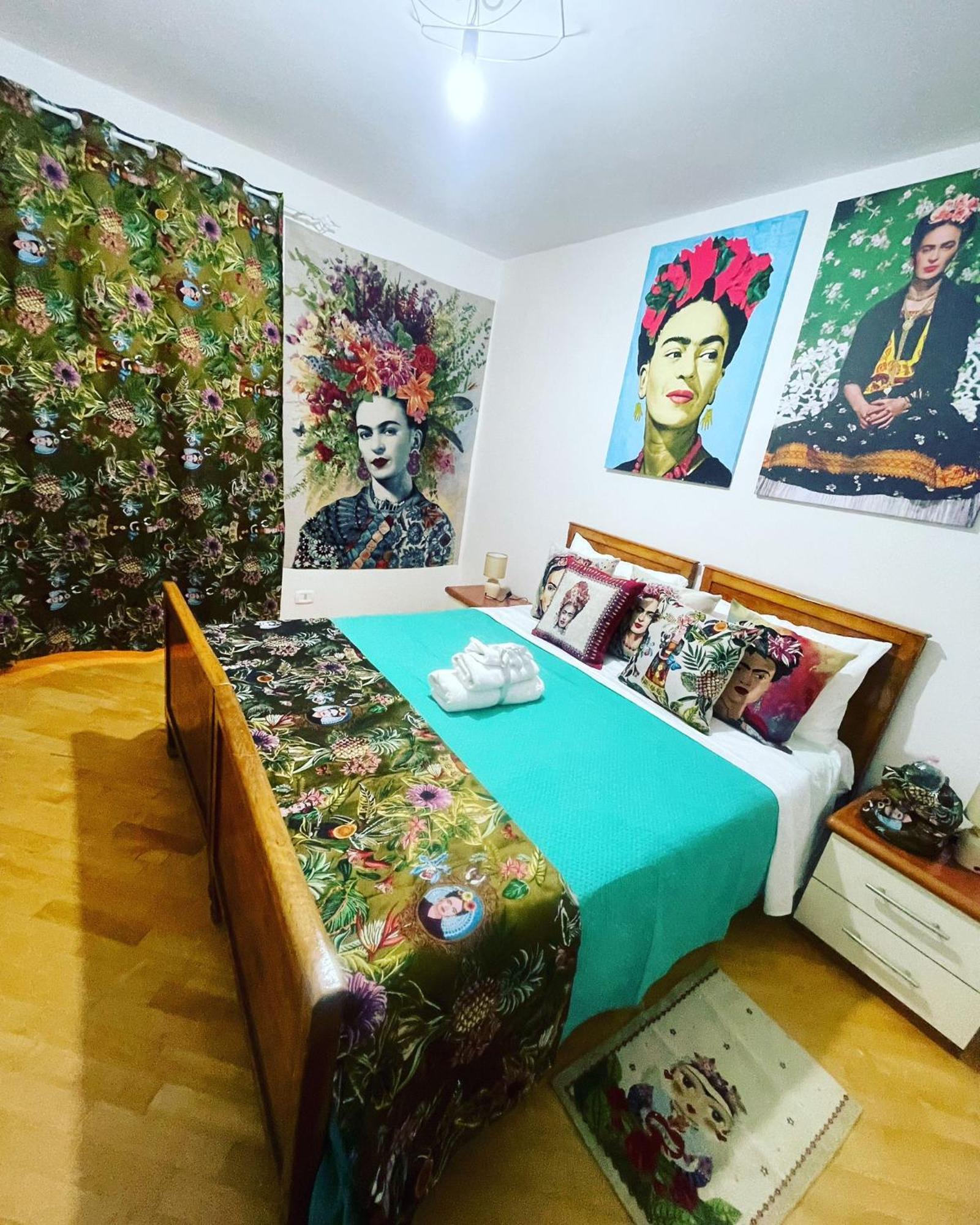 נאפולי Plebiscito Charme Rooms מראה חיצוני תמונה