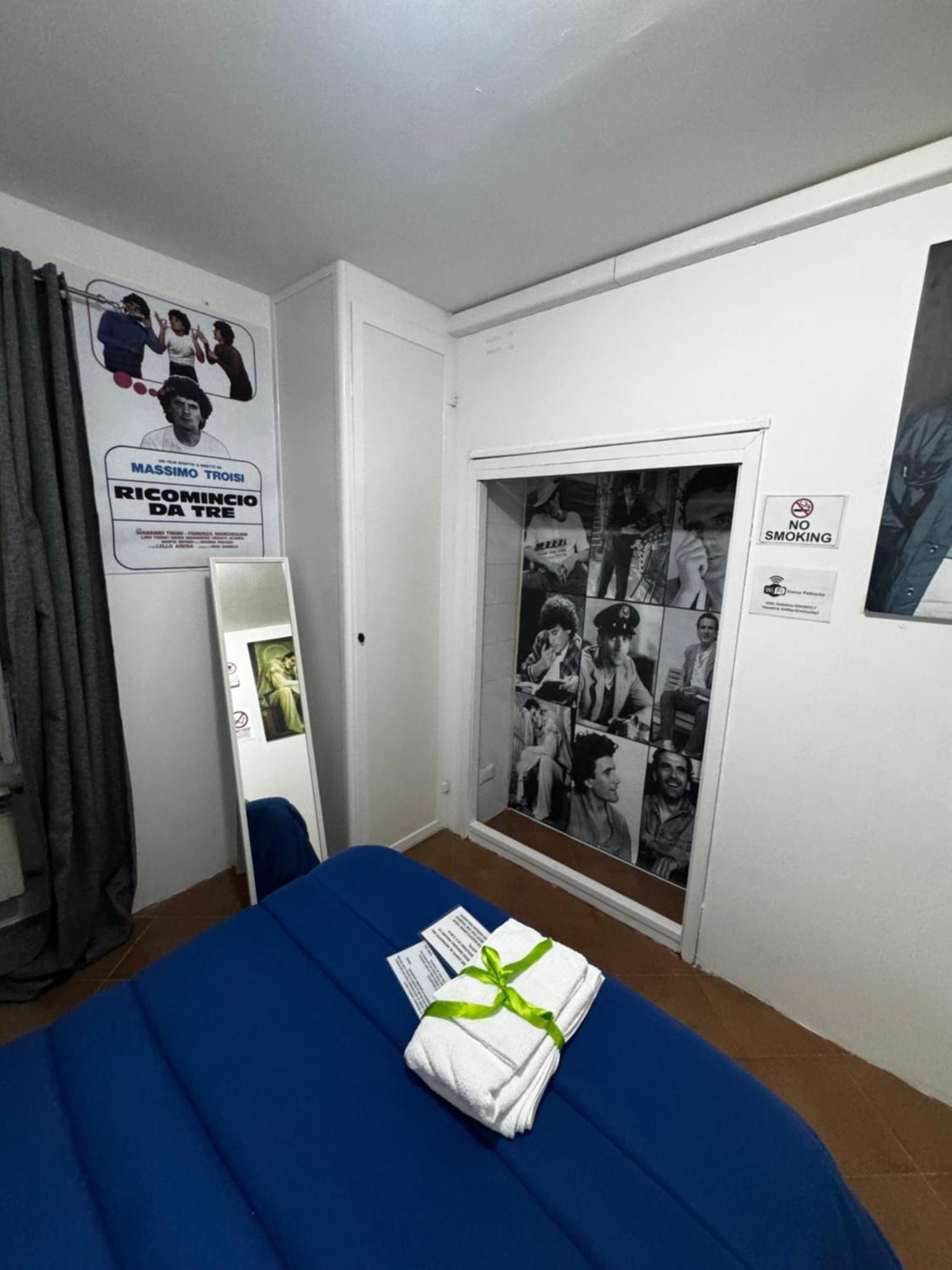 נאפולי Plebiscito Charme Rooms מראה חיצוני תמונה